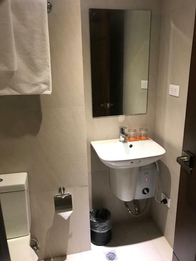 Maxx Hotel Ortigas Pasig City Esterno foto